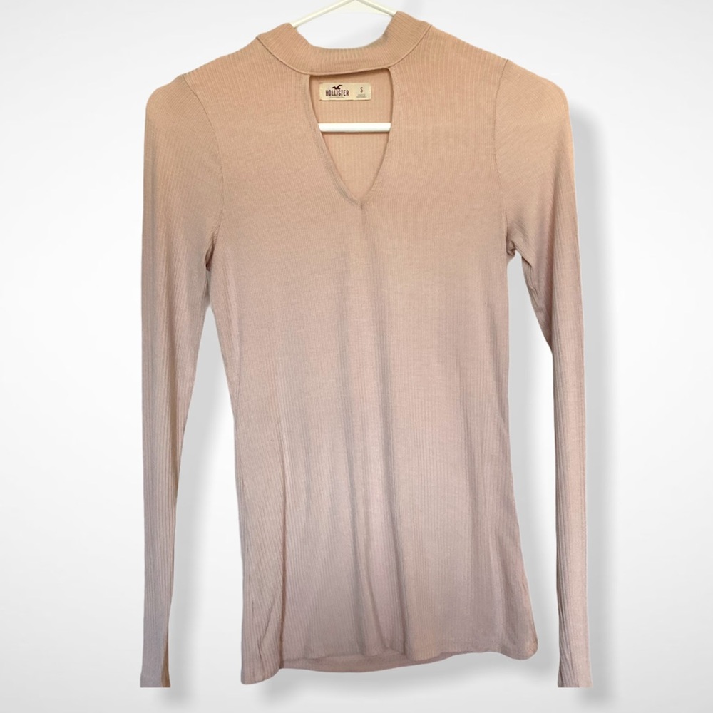 Long sleeve cut out fashion top